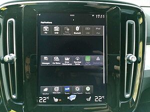 Volvo  Momentum Pro, D3 LED Navi Leder SHZ Rückfah