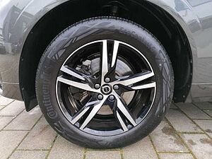 Volvo  R Design 2WD B4 Benzin EU6d StandHZG Leder Pano