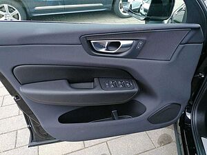 Volvo  B4 2.0 Mild-Hybrid Benzin 197PS Automatikge