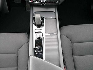 Volvo  B4 2.0 Mild-Hybrid Benzin 197PS Automatikge