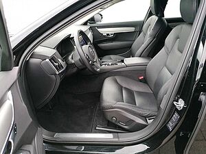 Volvo  Recharge  Plug-In Hybrid T6 AWD  Inscription