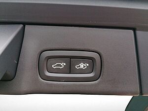 Volvo  Recharge  Plug-In Hybrid T6 AWD  Inscription