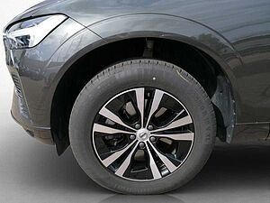 Volvo  Momentum Pro 2WD B4 Mild-Hybrid Diesel Goog