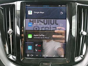 Volvo  Momentum Pro 2WD B4 Mild-Hybrid Diesel Goog