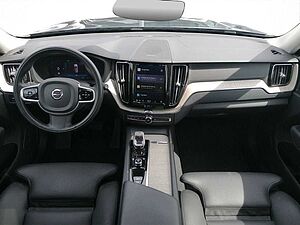 Volvo  Plus, B4 AWD Mild-Hybri AHK NAVI ACC Harman