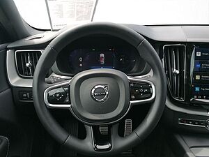Volvo  Recharge R-Design T6 350PS  22 Zoll Rückfah