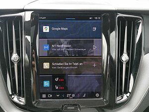 Volvo  Recharge R-Design T6 350PS  22 Zoll Rückfah