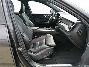 Volvo  Recharge R-Design T6 350PS  22 Zoll Rückfah