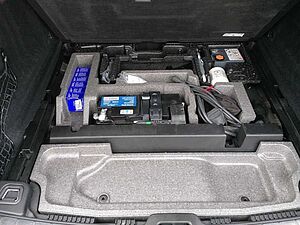 Volvo  Recharge R-Design T6 350PS  22 Zoll Rückfah