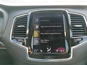 Volvo  D5 AWD Momentum Navi Leder R-Kamera, elekt