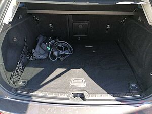 Volvo  inscription  AWD (253+145PS) Navi, Panodach