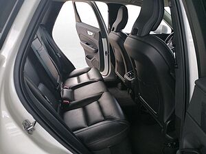 Volvo  2.0 Inscription 197PS AWD Google-Nav, Nappa