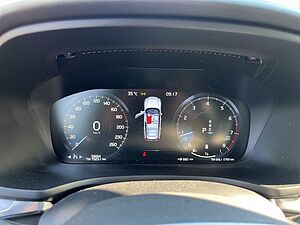 Volvo  B3 Mild-Hybrid Benzin Automatikgetriebe (120