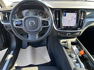 Volvo  B3 Mild-Hybrid Benzin Automatikgetriebe (120