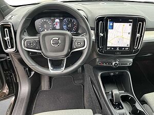 Volvo  1.5 Core 2WD