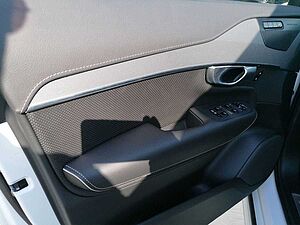 Volvo  Ultra Dark Nappa AHK 360Grad 21 Zoll uvm. a
