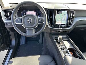 Volvo  2.0 Diesel Momentum Pro AWD