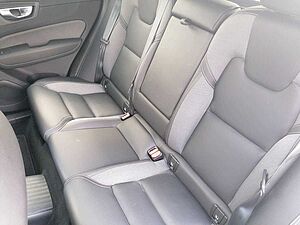 Volvo  Recharge Plug-in Hybrid MY23