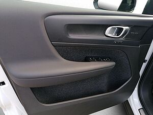 Volvo  Recharge Pure Electric MY23