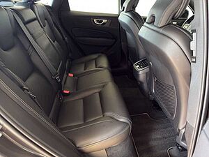 Volvo  B4 Mild-Hybrid Benzin Automatikgetriebe