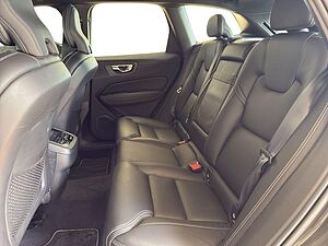 Volvo  B4 Mild-Hybrid Benzin Automatikgetriebe