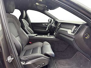 Volvo  B4 Mild-Hybrid Benzin Automatikgetriebe (14