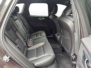 Volvo  B4 Mild-Hybrid Benzin Automatikgetriebe (14