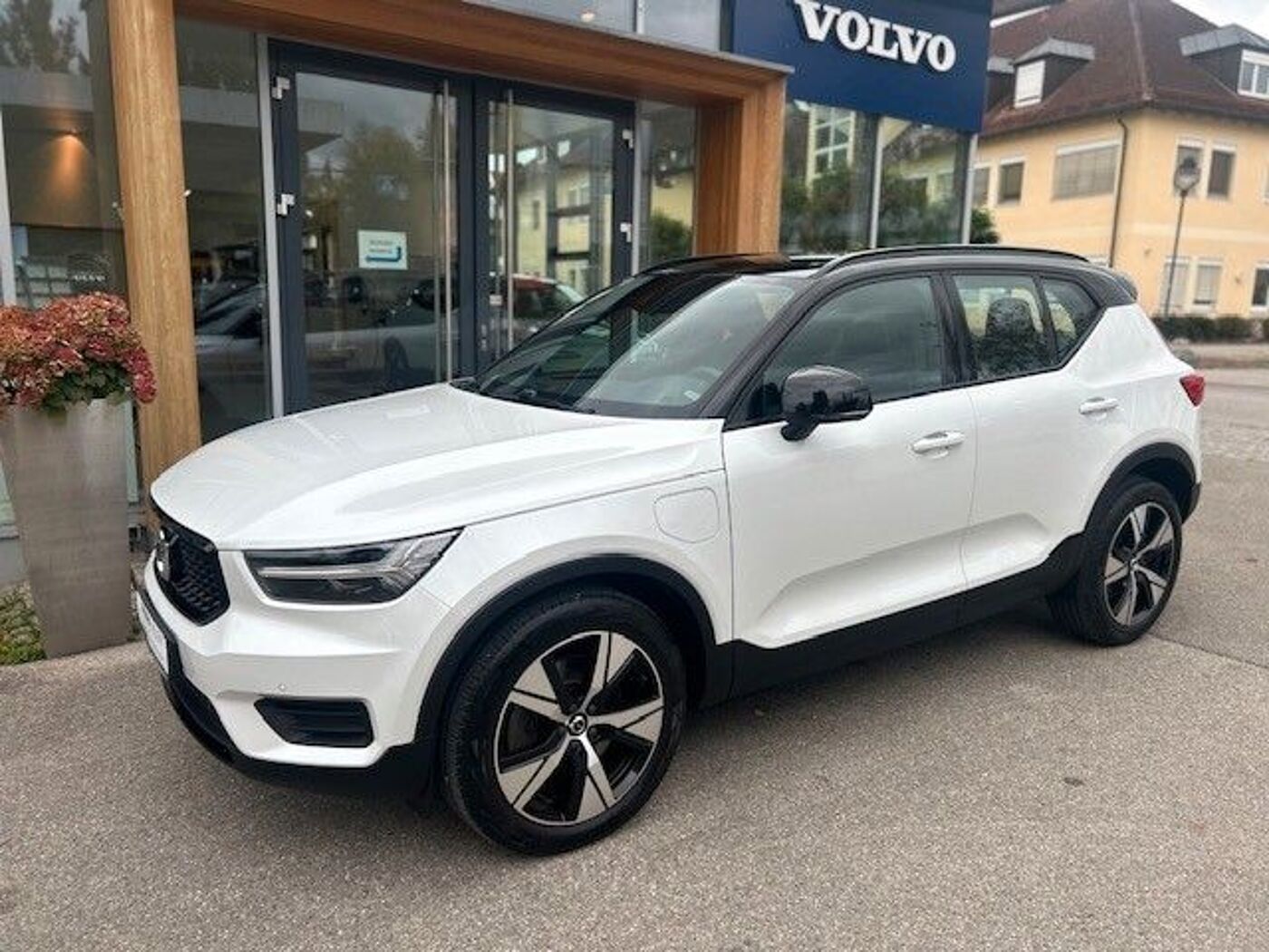 Volvo  R-Design Plug-In Hybrid/3 Pakete/AHK+++