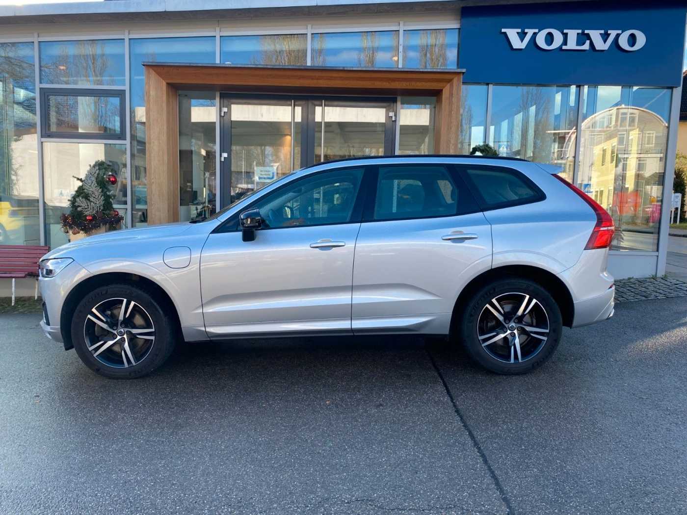 Volvo  Recharge T6 AWD R Design Expr. /4 Pakete/AHK