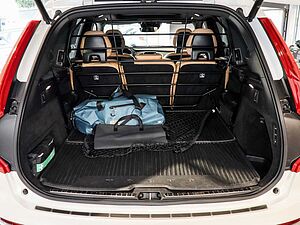 Volvo  XC90 Recharge Inscription, T8 AWD Plug-in Hybrid, 7-Sitzer (Dritte Sitzreihe)