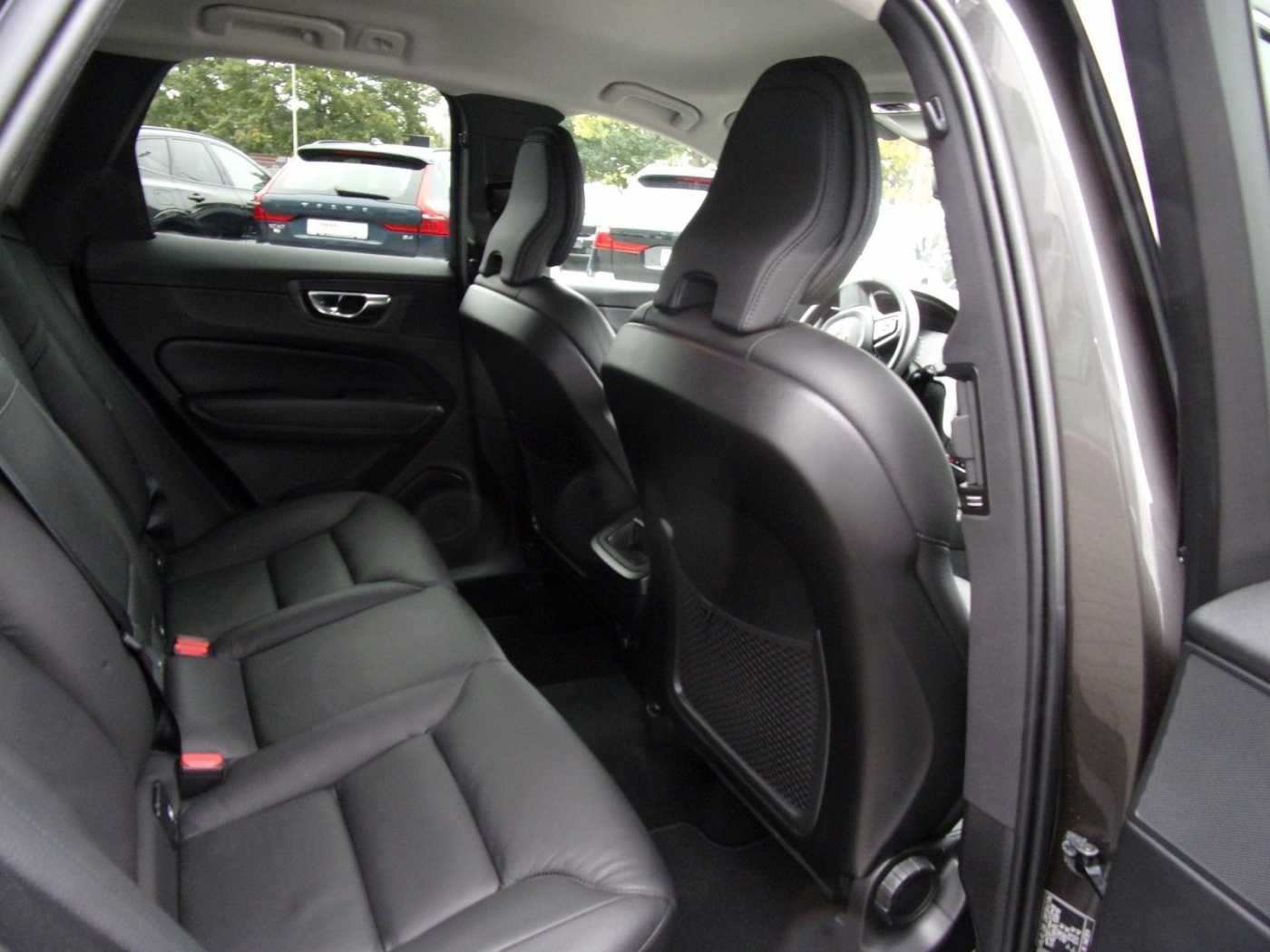 Volvo  D4 Inscription 2WD