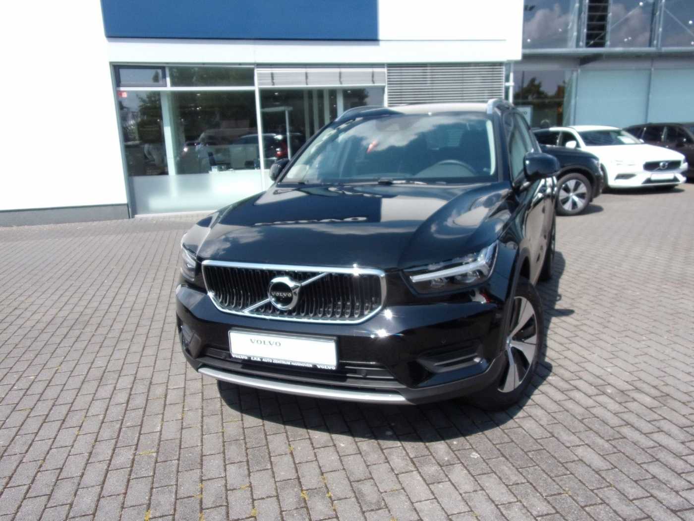 Volvo  Momentum Pro AWD