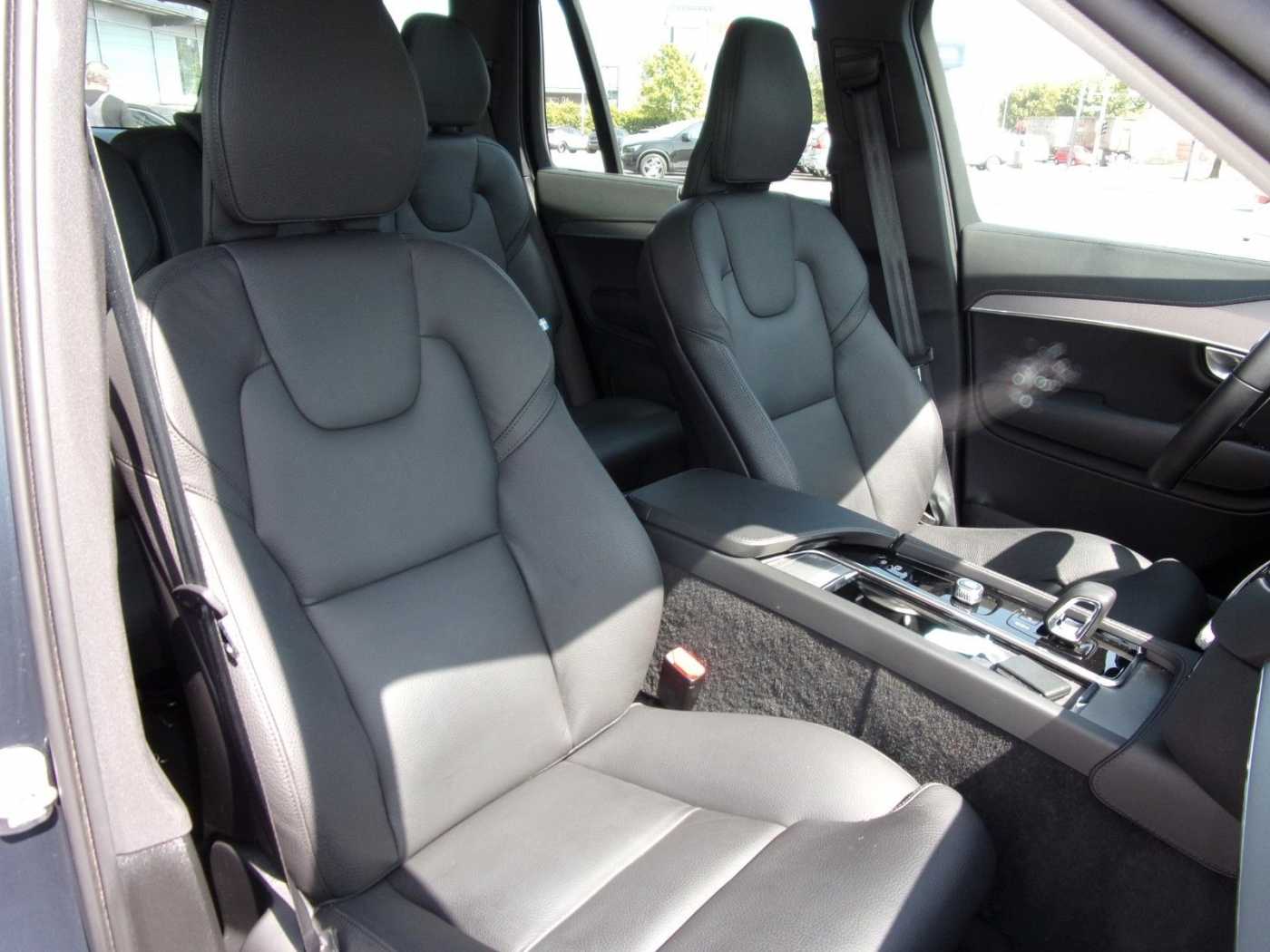 Volvo  B5 Plus Bright AWD