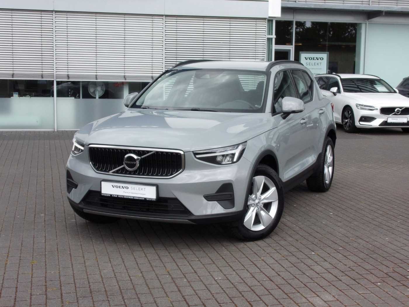 Volvo  Essential 2WD