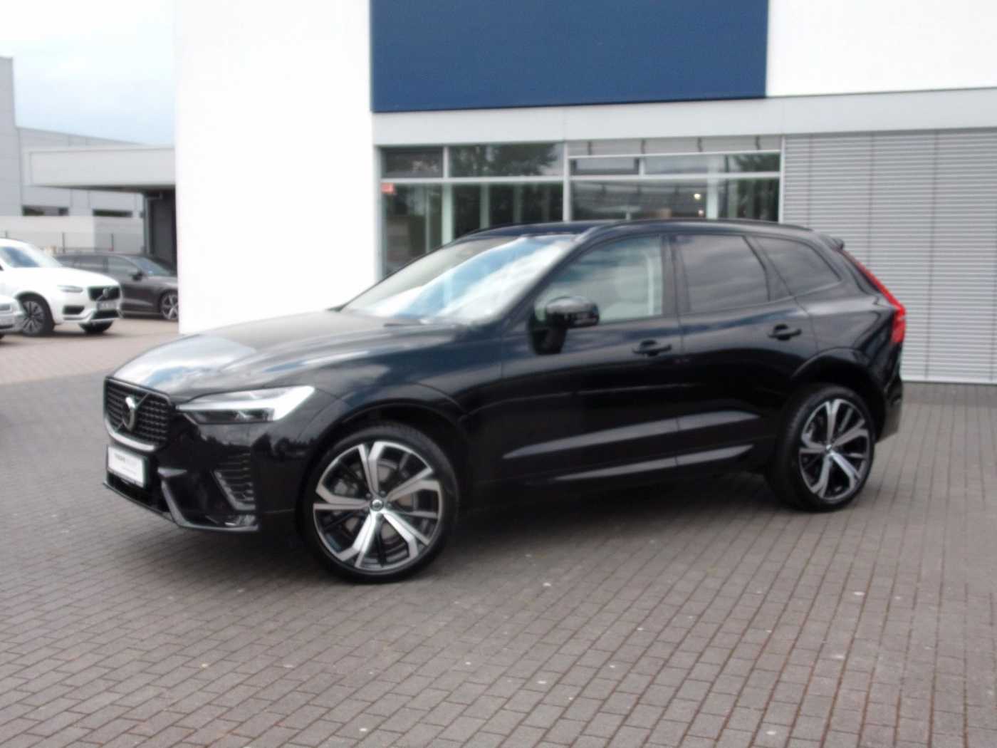 Volvo  Ultimate Dark 2WD