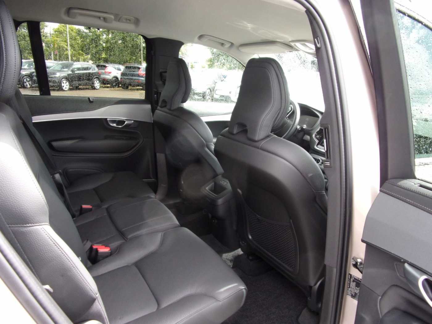 Volvo  B5 Plus Bright AWD