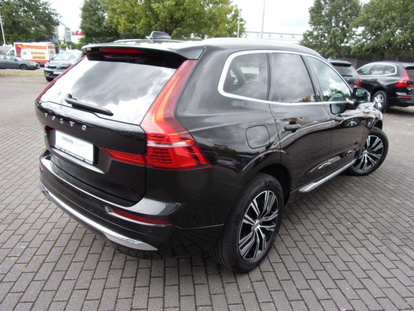 Volvo  B4 Inscription AWD