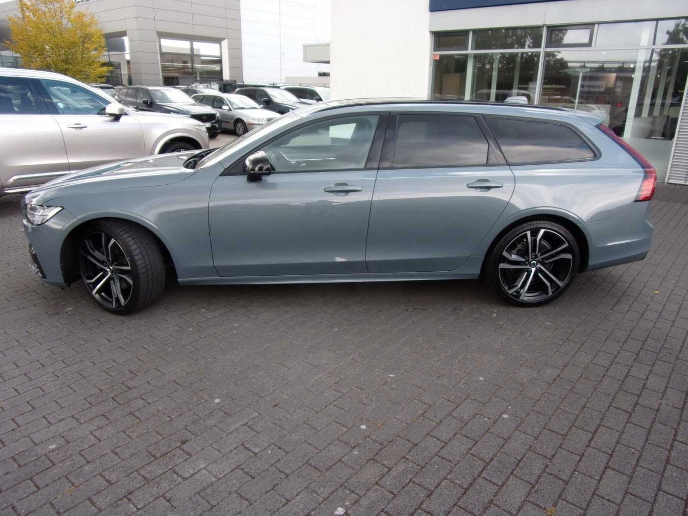 Volvo  Kombi B5 R Design AWD