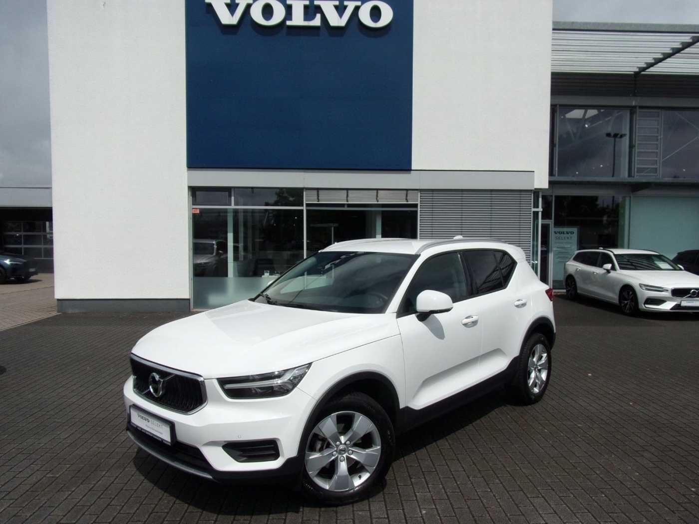 Volvo  T3 Momentum Pro 2WD