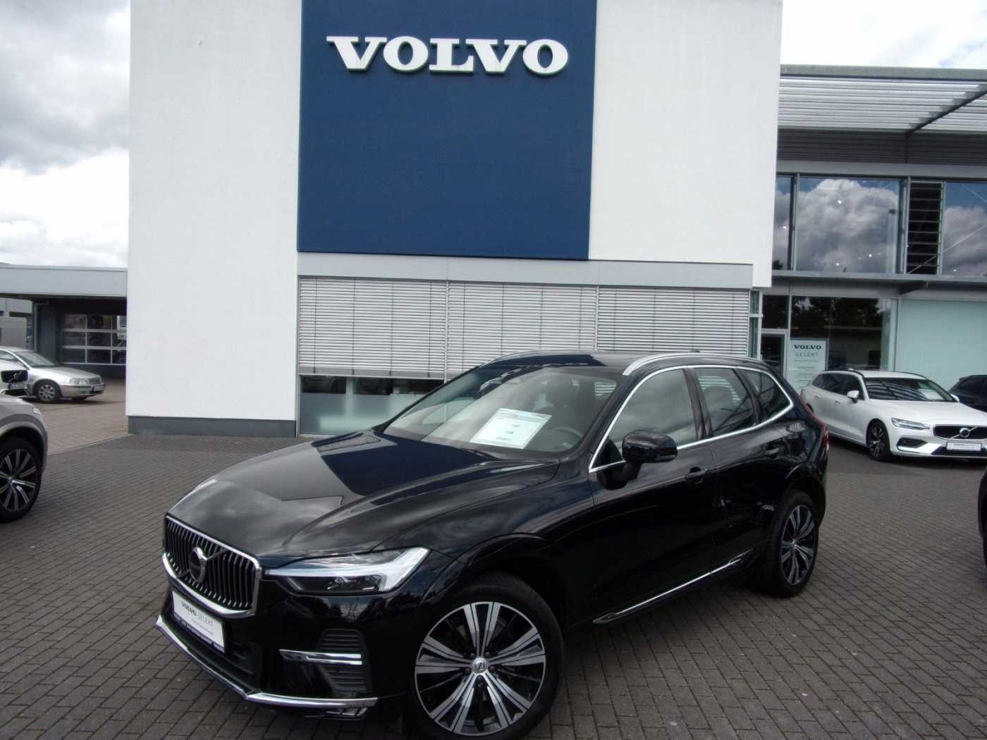 Volvo  B4 Inscription AWD
