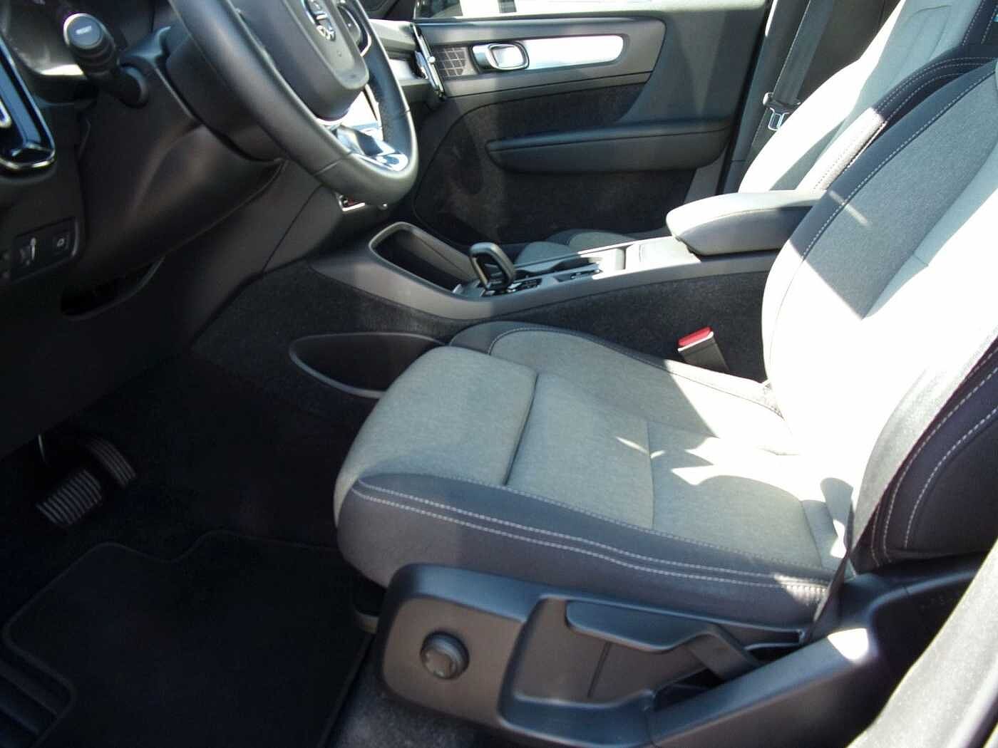 Volvo  Core 2WD