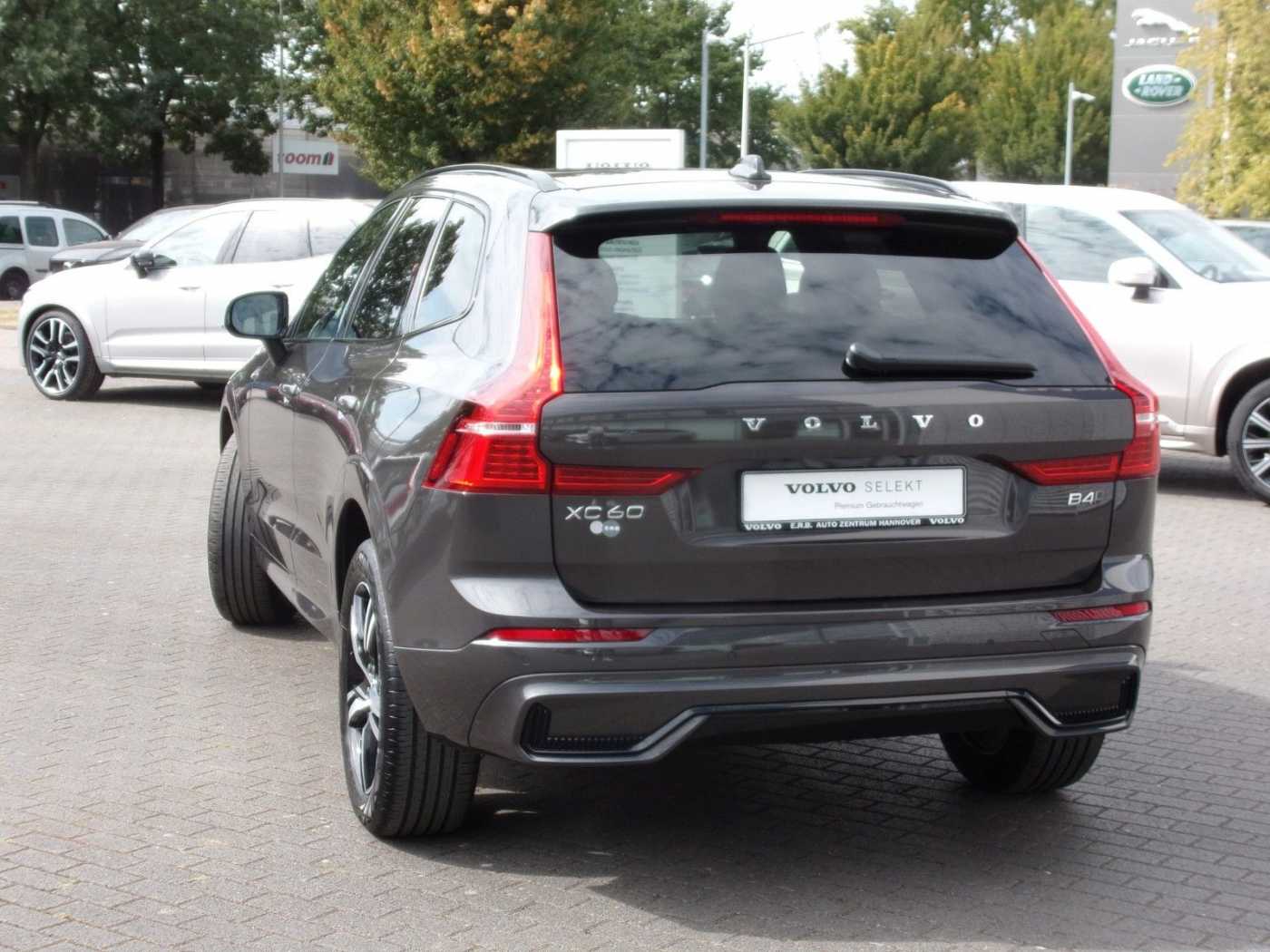 Volvo  R Design AWD