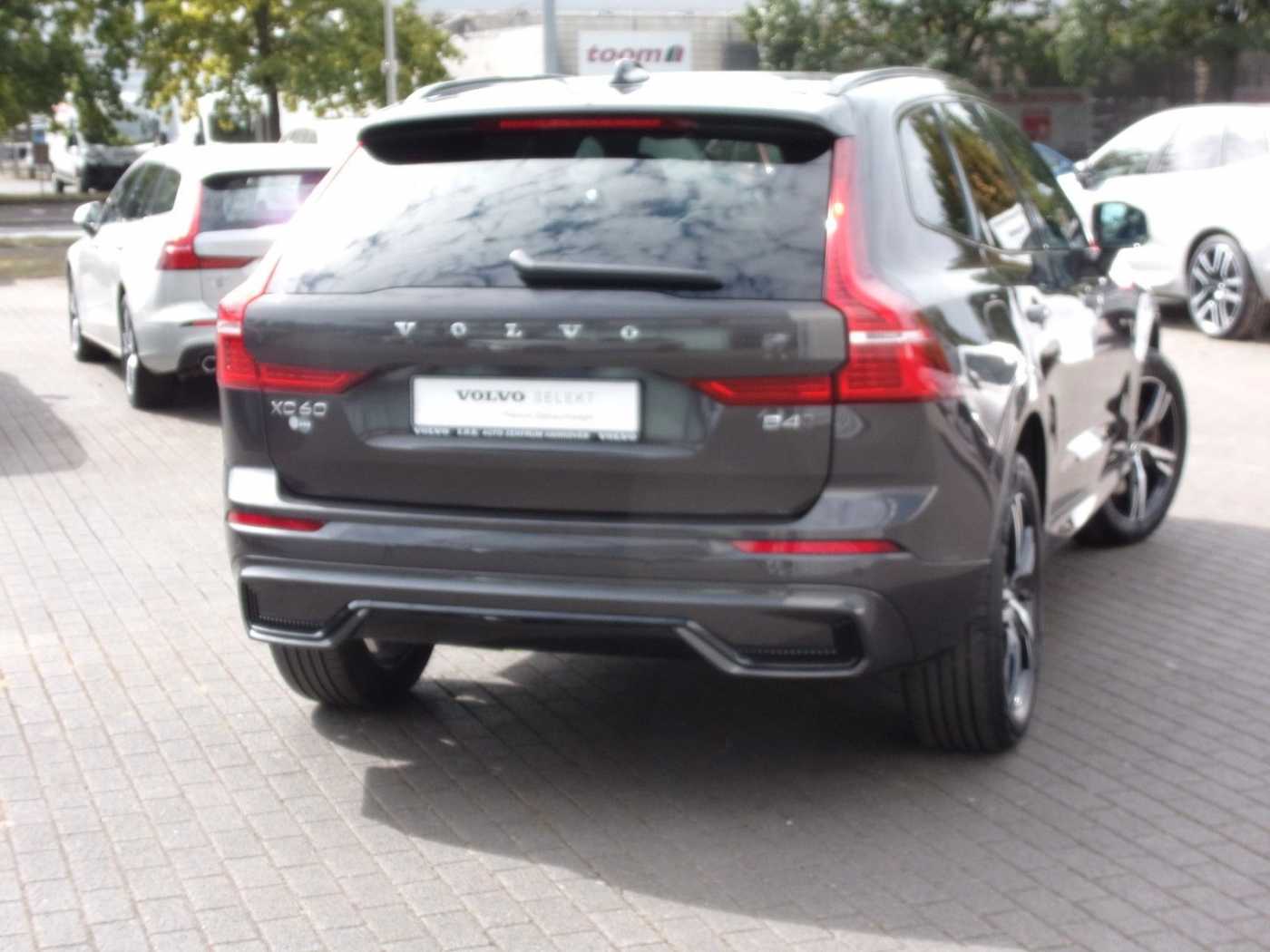 Volvo  R Design AWD
