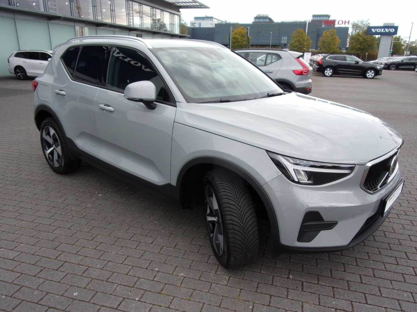 Volvo  T2 Core 2WD