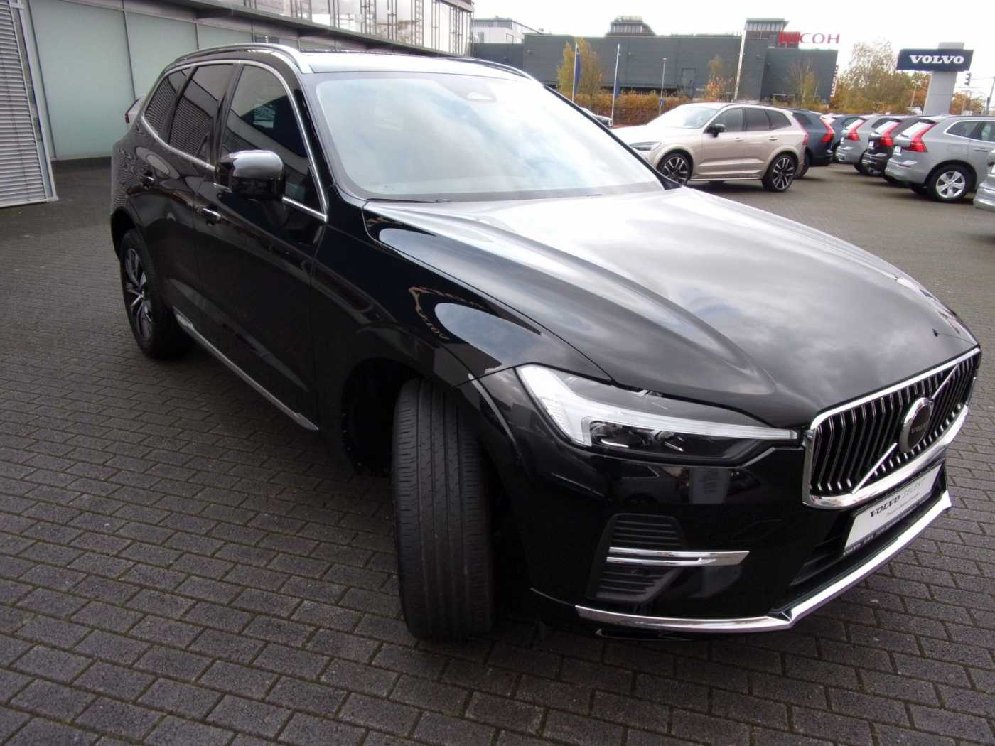 Volvo  B4 Plus Bright 2WD