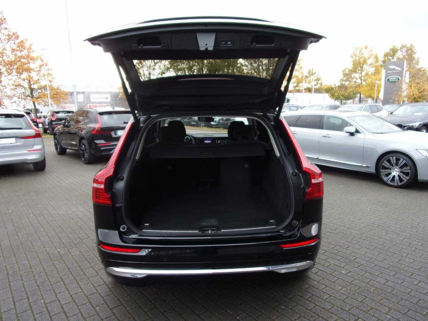 Volvo  B4 Plus Bright 2WD