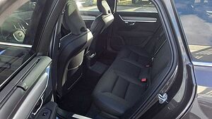 Volvo  T8Ultra Bright Recharge Plug-In Hybrid AWD