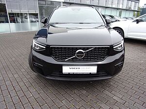Volvo  B3 Plus Dark 2WD