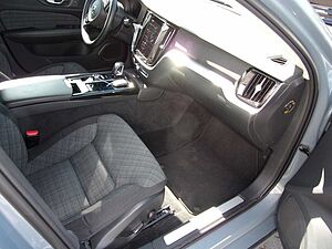 Volvo  Kombi T6 Core Recharge Plug-In Hybrid AWD