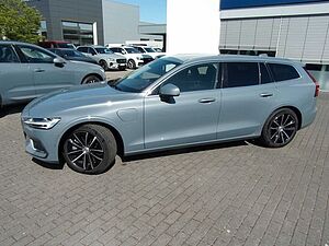Volvo  Kombi T6 Core Recharge Plug-In Hybrid AWD